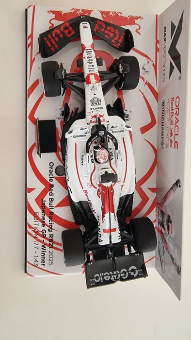Red bull rb21 japanese gp Max Verstappen 1:43