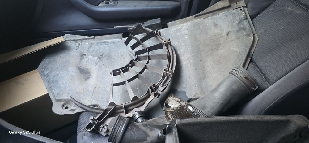 Ауди А4 б6 2.0 FSI На части