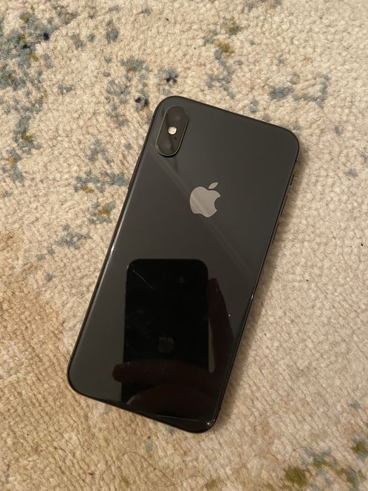 iPhone x 64гб.