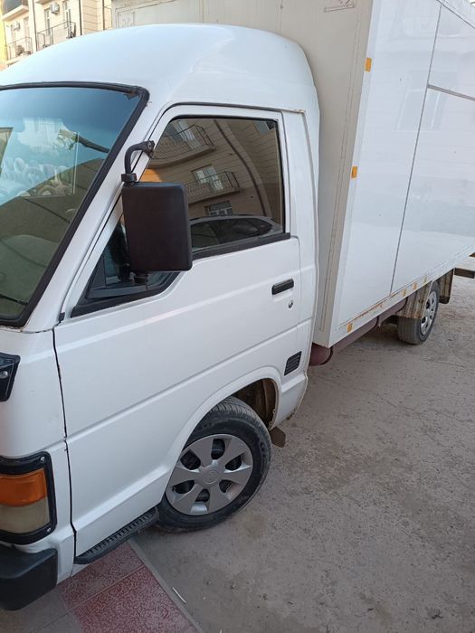 Тойота hiace груз