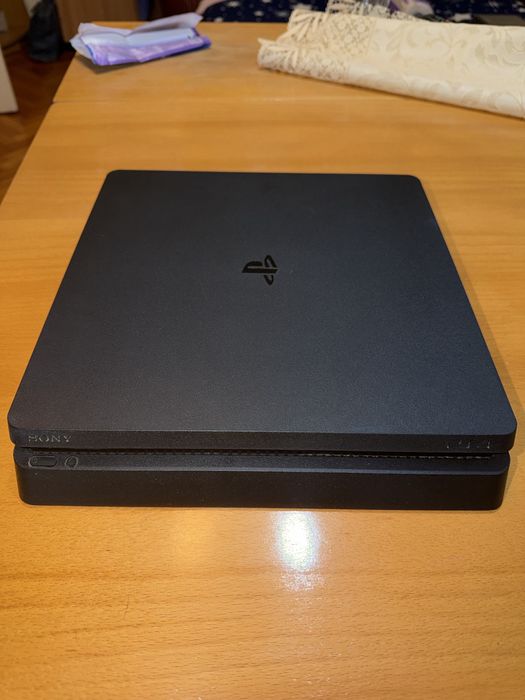 PS4 SLIM 1TB (model CUH-2116B)