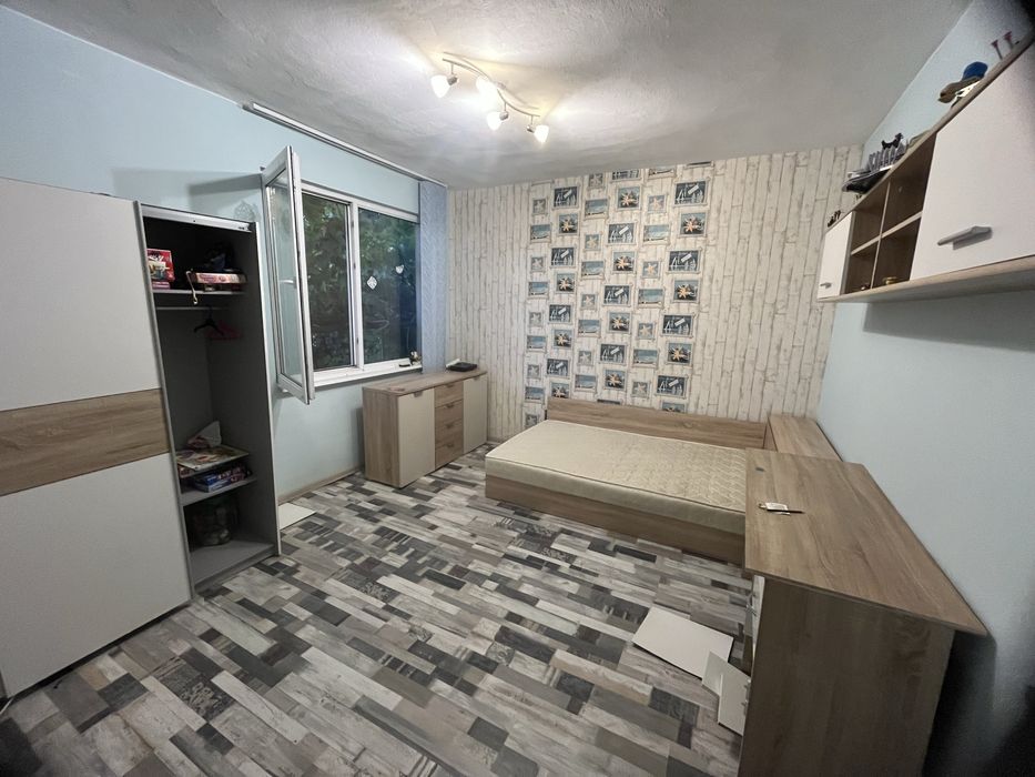 Къща под наем в село Веселие