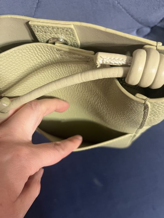 Сумочка кожанная продам