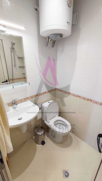 Просторен и слънчев! Двустаен- Окръжна Болница