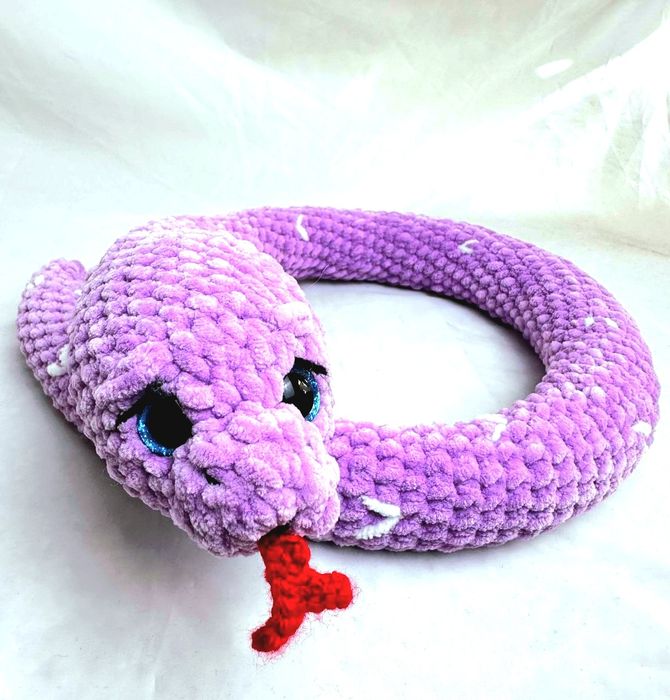 Сладка змия, плетена на 1 кука