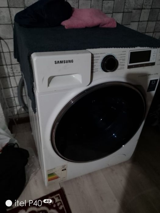 Продам стиральную машинку автомат