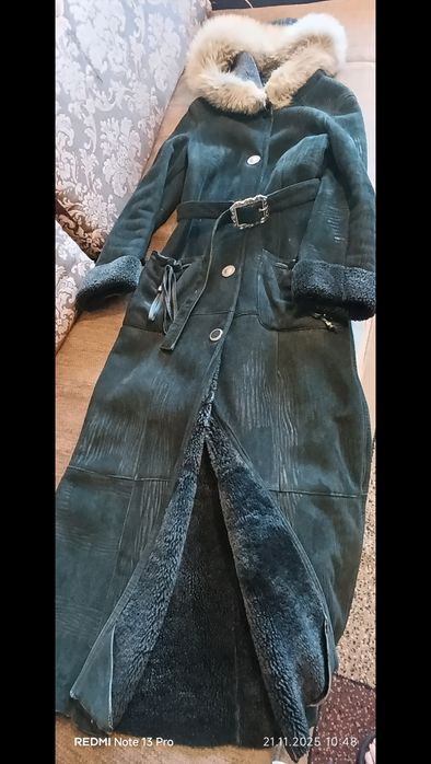 Дублёнка натуральная с капюшоном