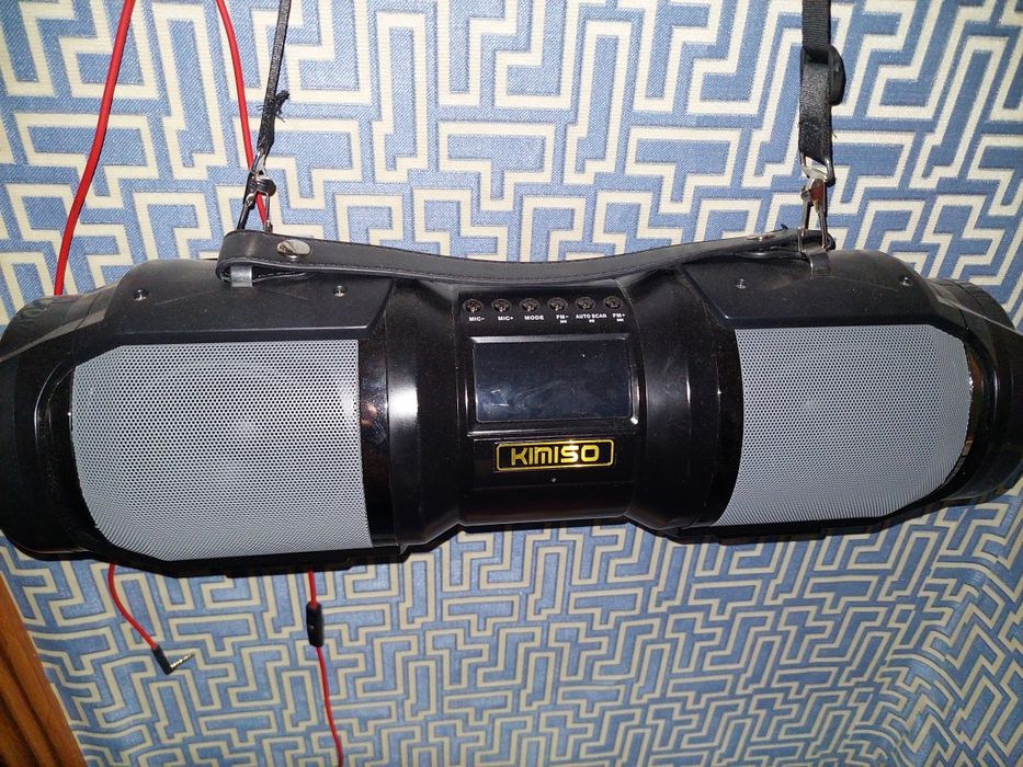 Продам колонку, отличный проигрователь