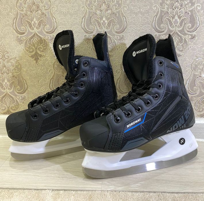 Коньки новые "Nordway"