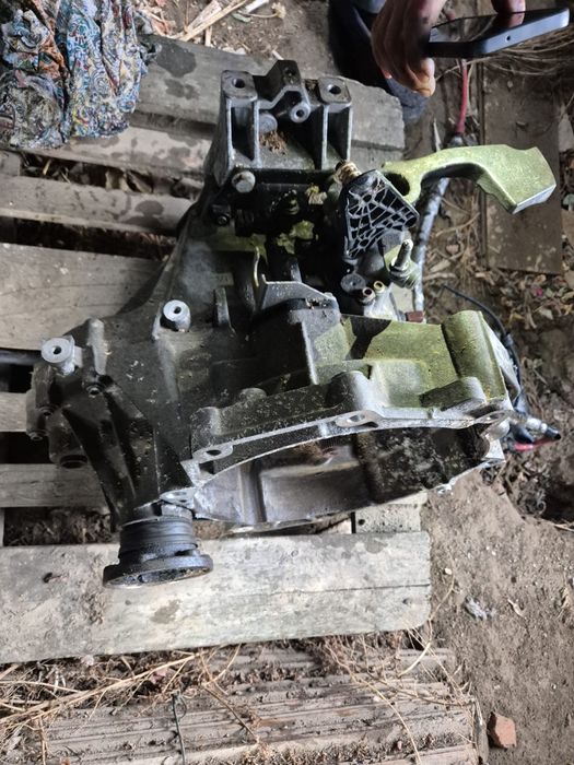 Cutie viteze volkswagen audi skoda seat 02T 301 103 AB