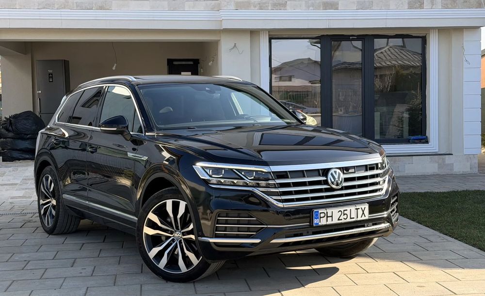 Volkswagen Touareg Proprietar , Adusa personal pe roti , full , fara Daune