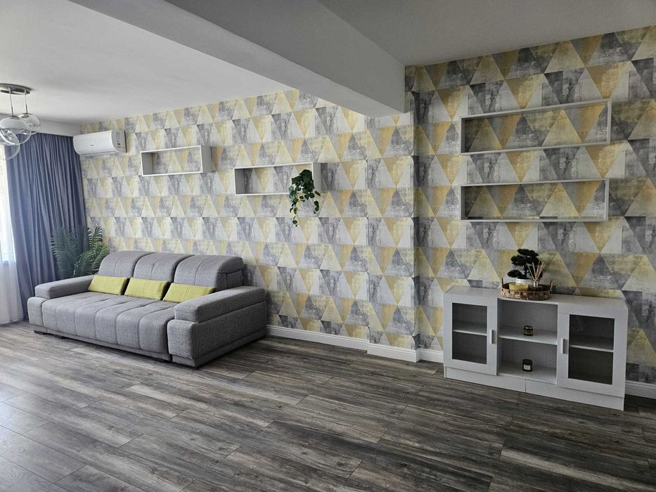 PF dau in chirie apartament 2 camere + living generos Ultra Central Zalau - loc parcare subteran + lift, suprafata utila 110mp