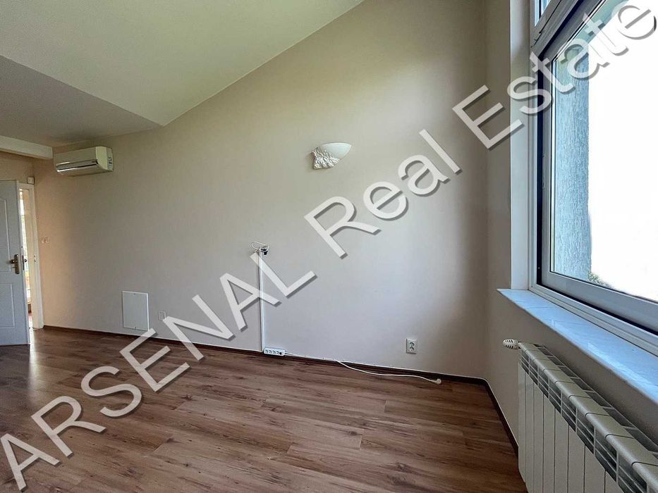 Дава се под наем Тристаен апартамент в София, Лозенец - 185 кв.м за 1250 € - Снимка #5