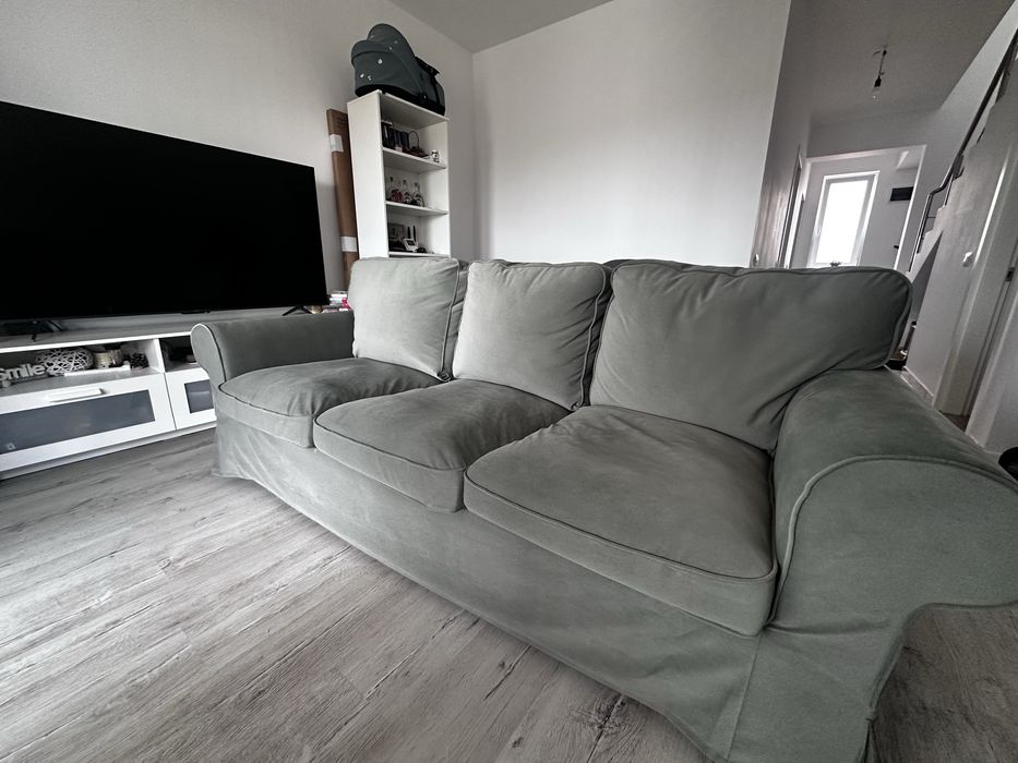 Canapea Ikea model verde