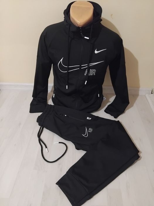 Trening baieti Adidas și Nike de primăvară/vara.