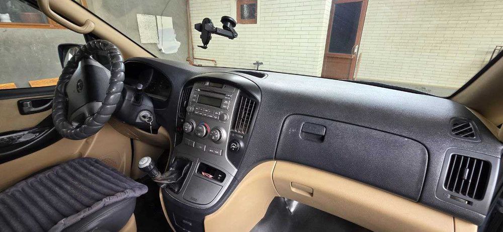 Hyunday H-1 8+1 Бензин