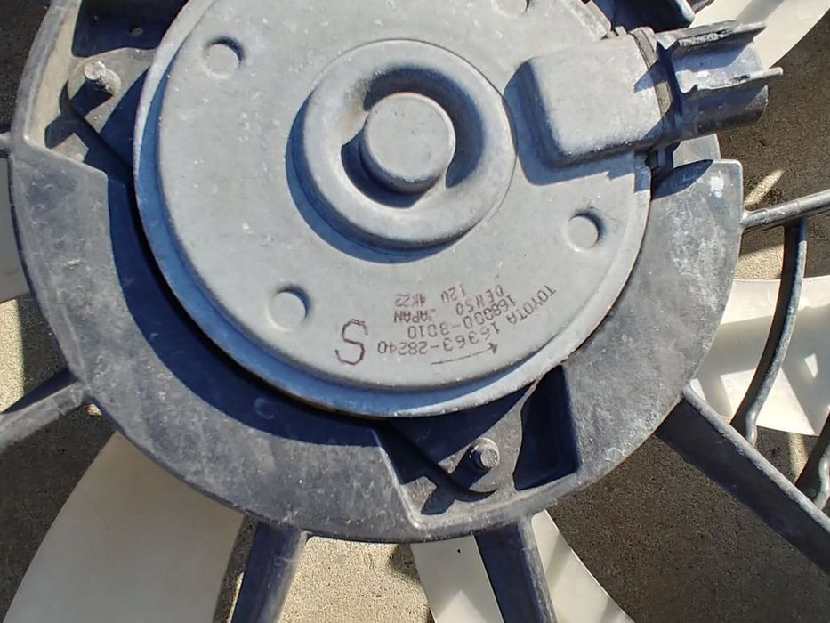 electroventilator 2.0 b toyota rav 4 3 a3 422750-1133 16363-28240 168000-8010 -cutie automata
