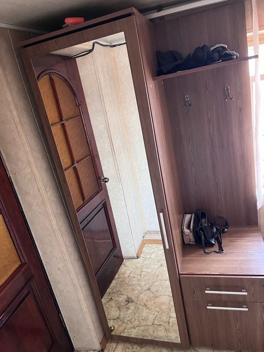 Шкаф в прихожую