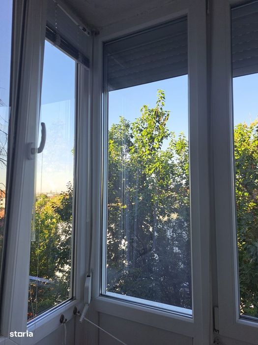 Apartament cu 2 camere etaj 3 din 4 zona P-ța București-Gara Centrală