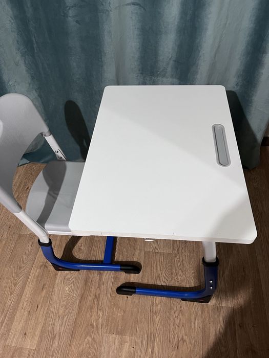 Одноместная парта со стулом