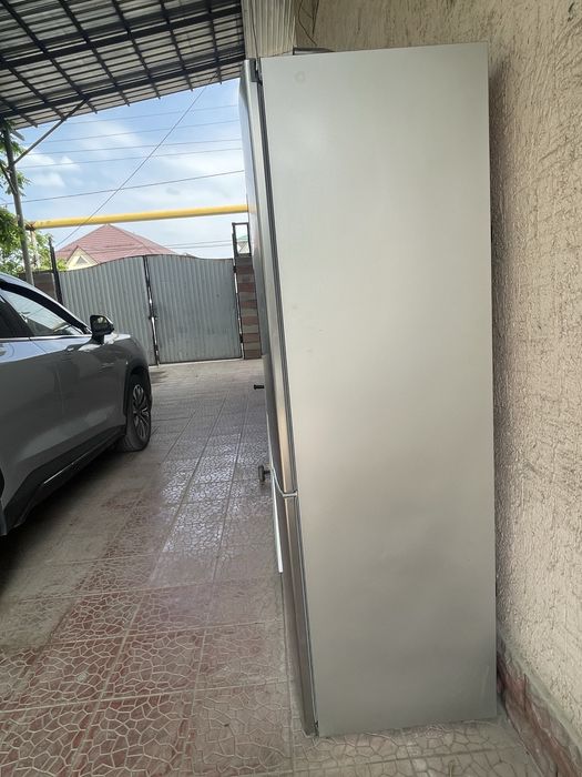 Холодильник BOSCH