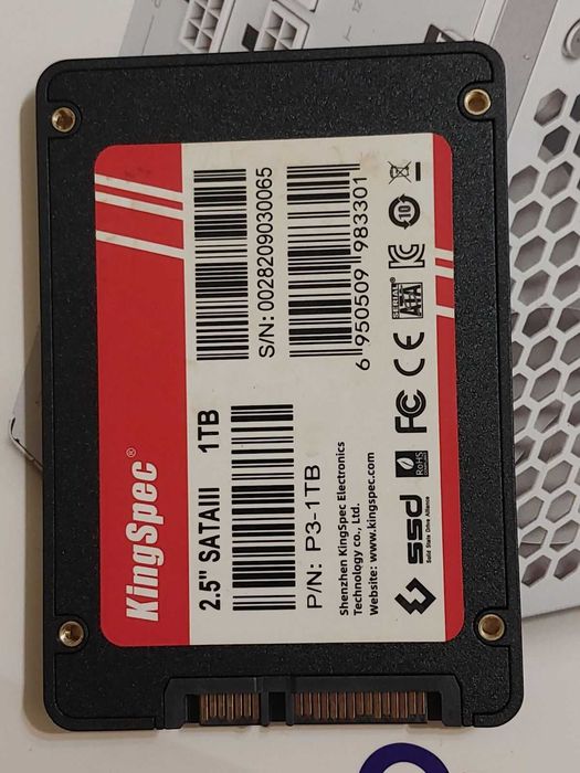 1TB SSD - Western Digital, King Spec, Crucial