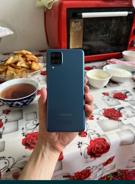 Samsung galaxy a12
