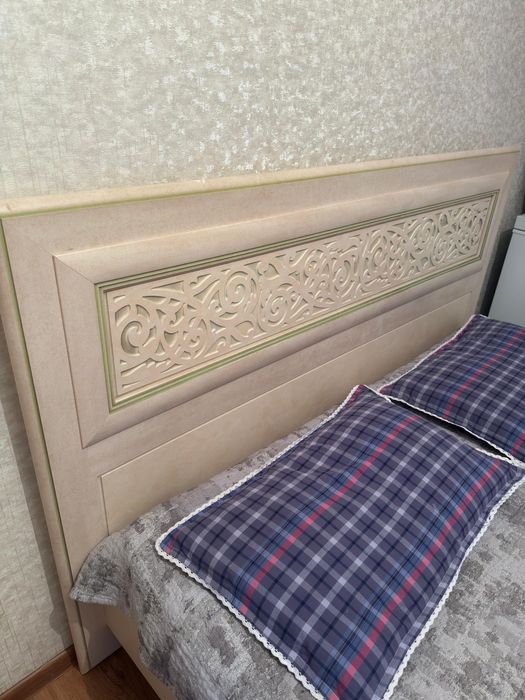 Продам кровать в хорошем состояний