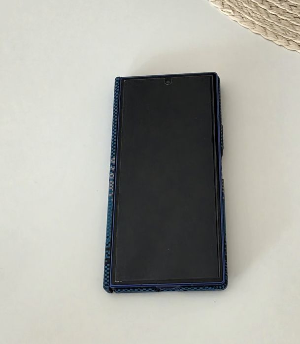 Продавам Samsung Fold 7