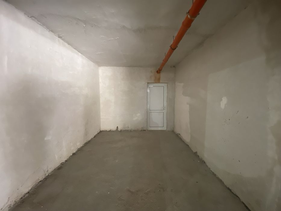 Дава се под наем Гараж / Паркомясто в Велико Търново, Център - 18 кв.м за 51 € - Снимка #1