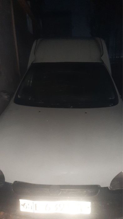 opel cambo srochniy sotiladi