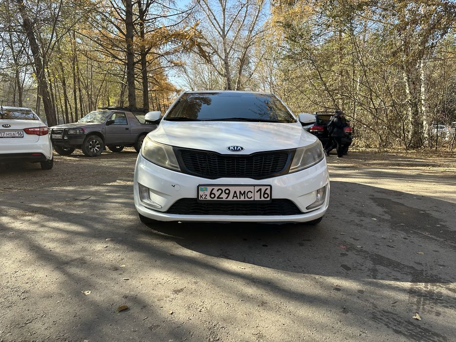 Продам авто kia rio