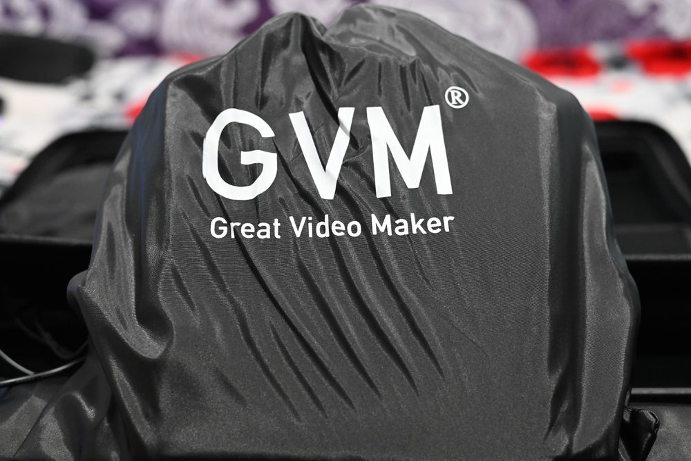 GVM 800D-RGB-II LED Kit 2 Lampi Video