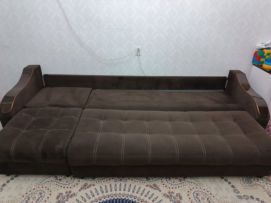Диван раскладной  3 метра
