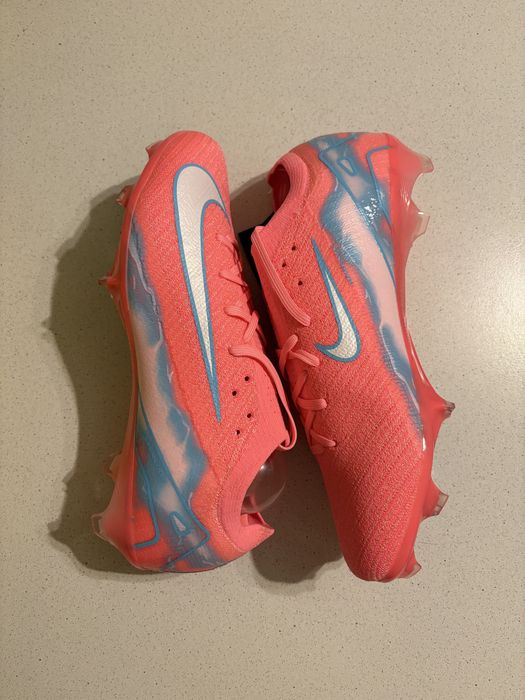 Ghete fotbal mercurial si phantom