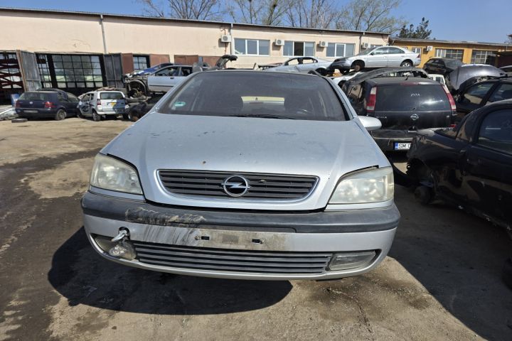 Aripa spate dreapta Opel Zafira 2001