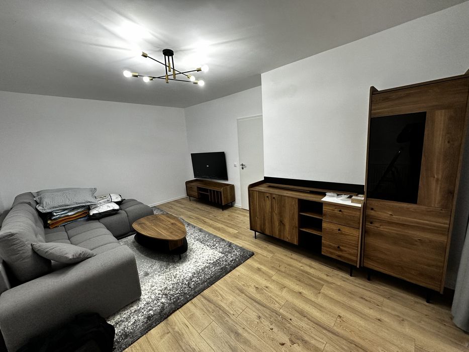 Inchiriez apartament cu 2 camere Maurer Residence