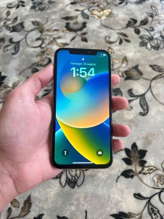 Продам IPhone X 64gb