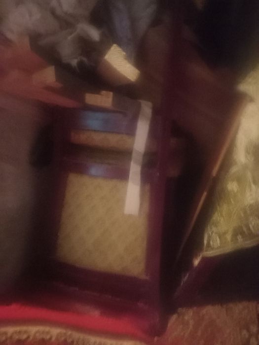 Стуллар сотилади