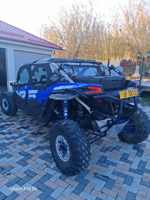 Can am Maverick X