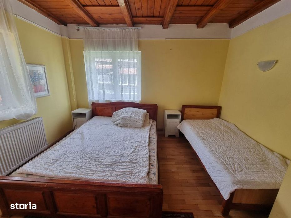 Vila spatioasa de vanzare in Busteni-Oportunitate de investitie