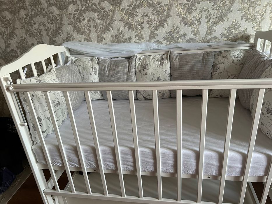 Манеж почти новый