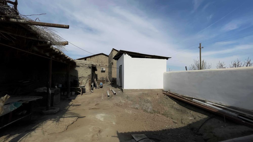 Зудлик билан барча қулайликларга эга ҳовли сотилади!!!