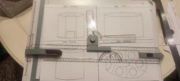 Стол для черчения