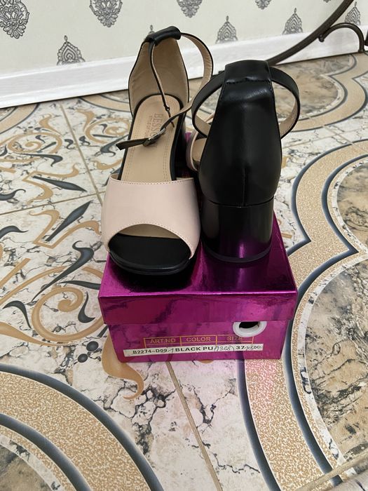 Продам  Новый Босоножки туфелки