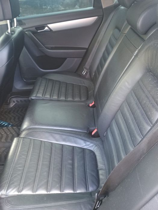 Vând VW Passat 2.0 TDI 140 CP, 2011, Euro 5, Highline, Full Option