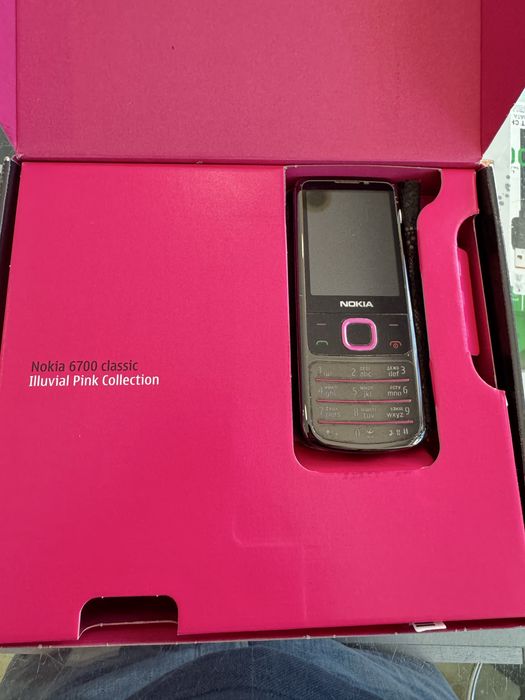 Nokia 6700 Classic Pink