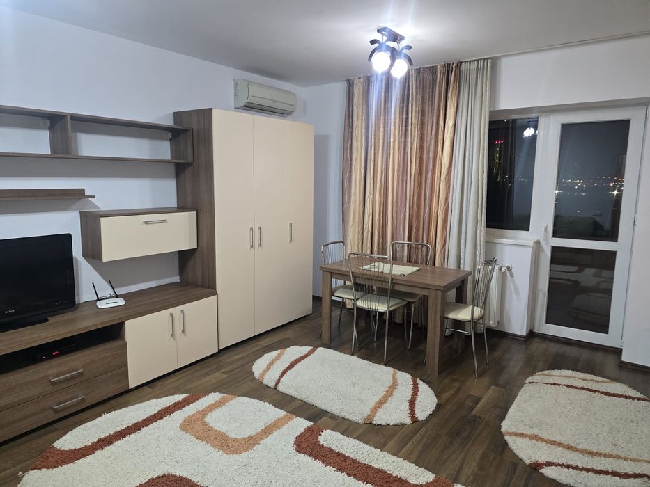 Proprietar garsoniera Quadra 2