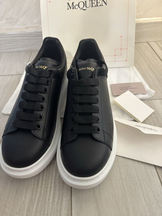 Adidasi Alexander McQueen
