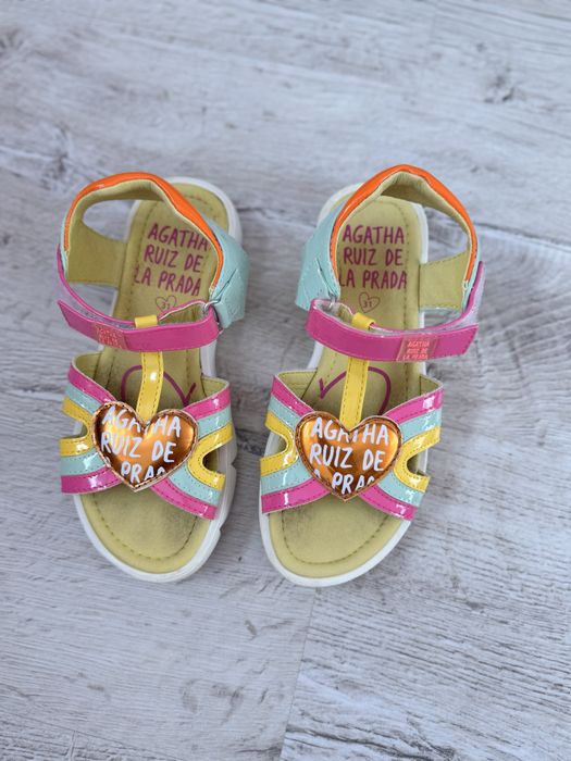 Сандали agatha ruiz de la prada номер 31